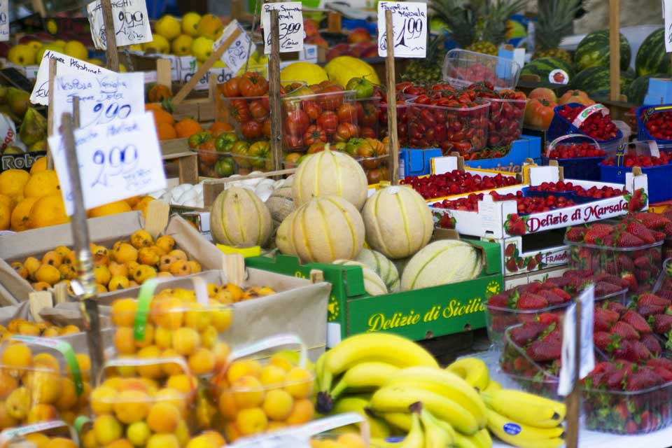 mercato-palermo-frutta